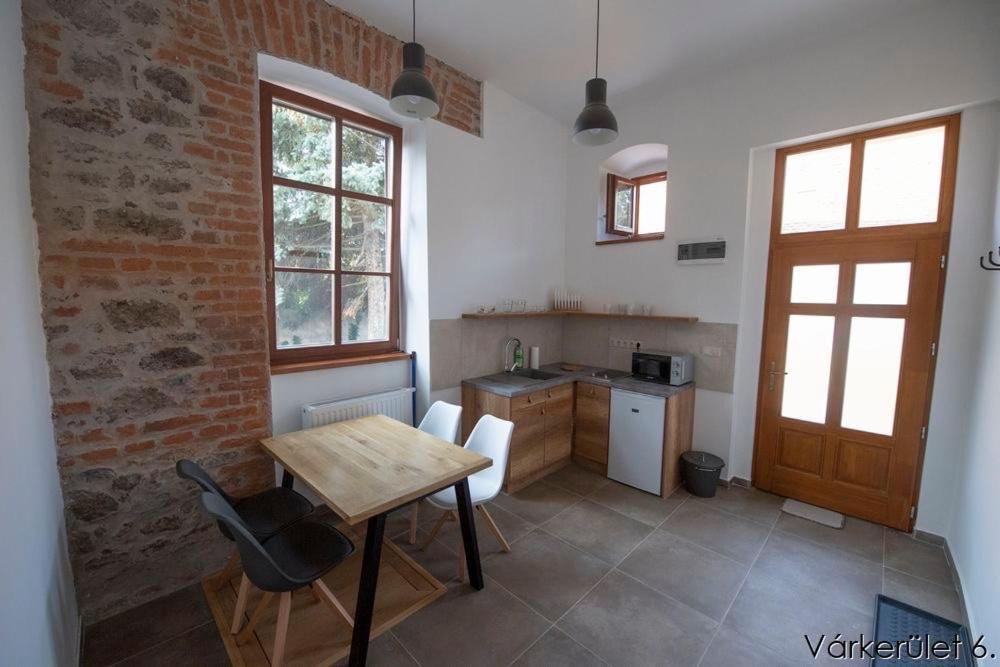 Varkeruelet 6 Apartman Sarvar Exterior photo